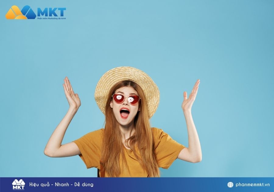 Thời trang mùa hè. Kịch bản chất lượng cho livestream quần áo Thời trang mùa hè. Kịch bản chất lượng cho livestream quần áo