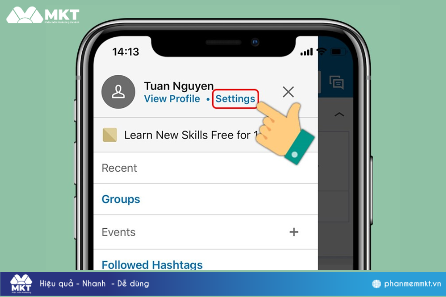 Kế tiếp, chọn Settings. Xóa tài khoản LinkedIn